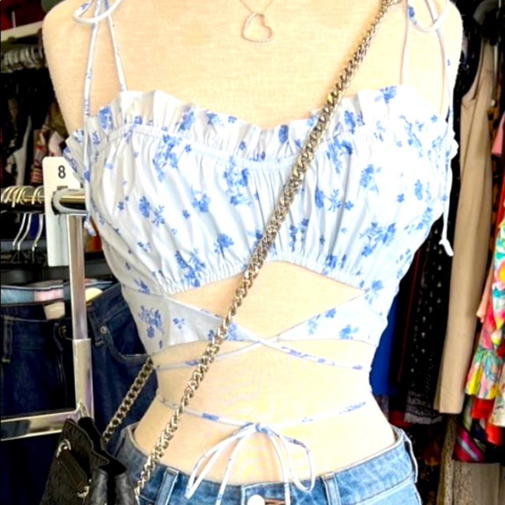 Blue crop top
